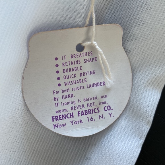 Vintage French Fabrics Co. 12 M White Dress. NWT - Picture 4 of 9